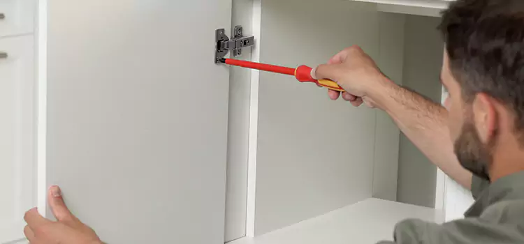 Screen Door Hinge Repair San Juan